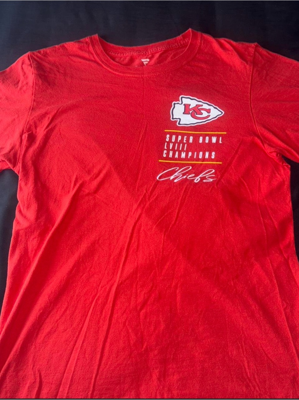 KC Chiefs Super Bowl 2024 Signature T-shirt Men’s Size S